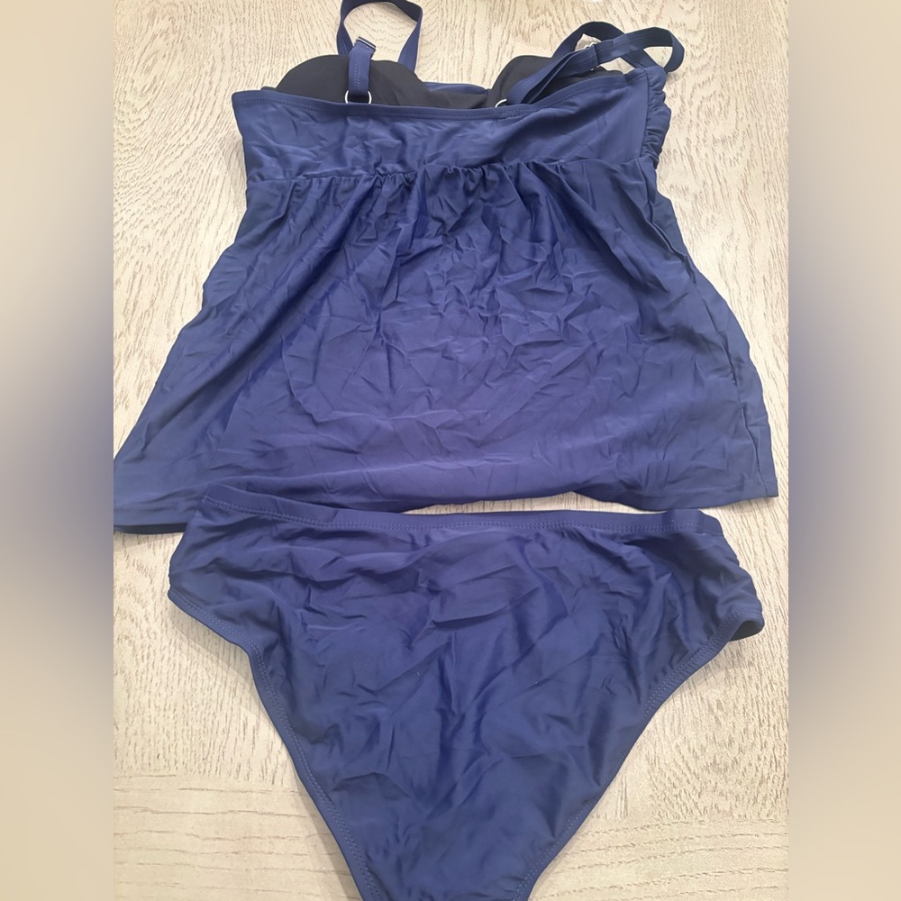 Navy Blue Women’s Tankini Swim Set - Classic Coverage